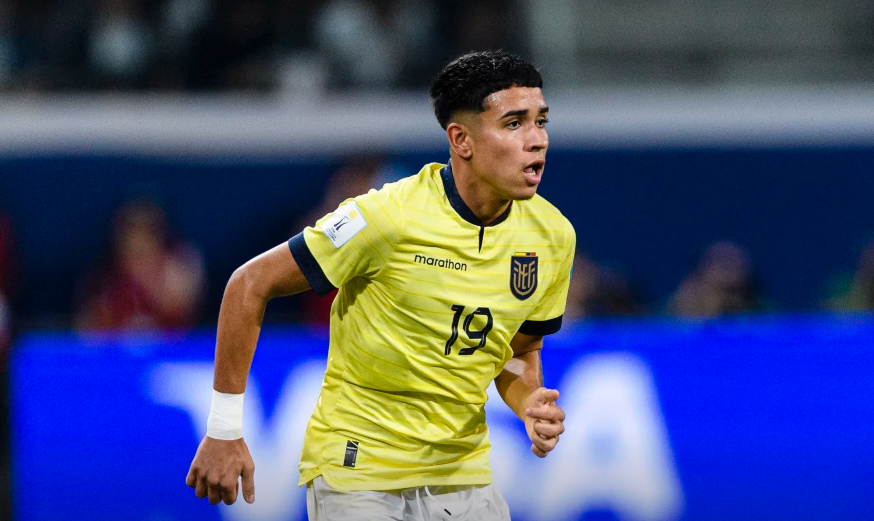 Chelsea Bersiap Kirim Kendry Paez ke Klub Baru Usai Akhiri Masa Pinjaman di River Plate