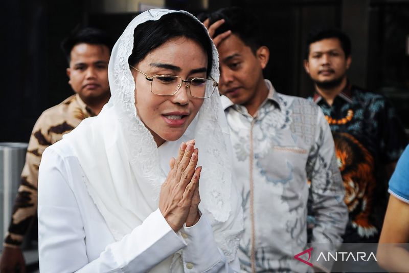 Anggota DPRD DKI Bebizie Akui Terima Uang Rita Widyasari Waktu Masih Jadi Penyanyi 