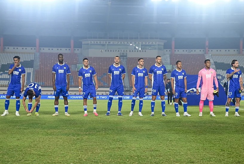 Starting XI Persib vs Persik: Igor Tolic Rotasi Kiper, Debut Baru di Lini Tengah 