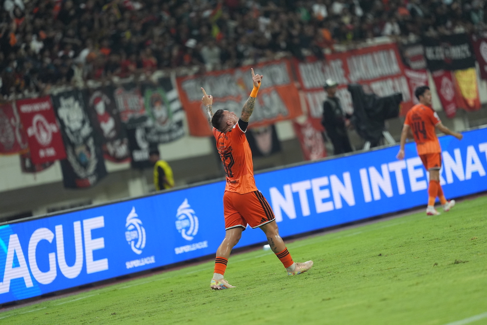 Shin Tae-yong Beberkan Sebab Kekalahan Perdana Persija dari Persita, Singgung Rusuh Suporter