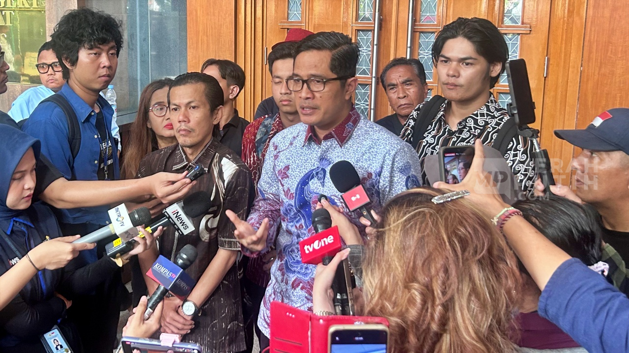 Kuasa Hukum Hasto: Jaksa KPK Pelintir Keterangan Ahli, Uji Materi ke MA Sah