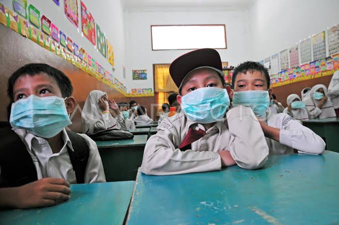 Pemprov DKI Terapkan PJJ Mulai 7 September Imbas Sebaran Abu Vulkanis Anak Krakatau