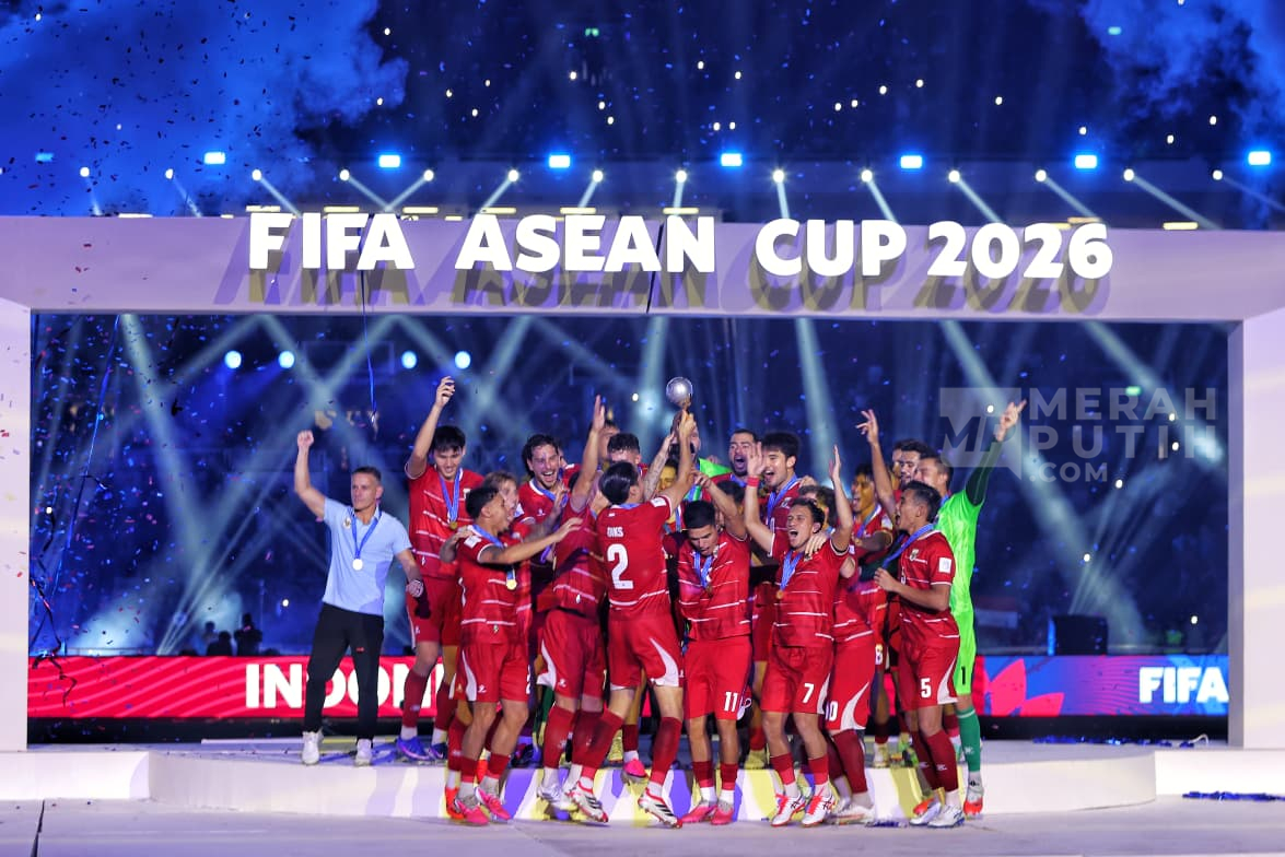 Perayaan Brutal Skuad Garuda, Ruang Konferensi Pers SUGBK Kacau Ditembaki 'Pistol' Bintang Timnas