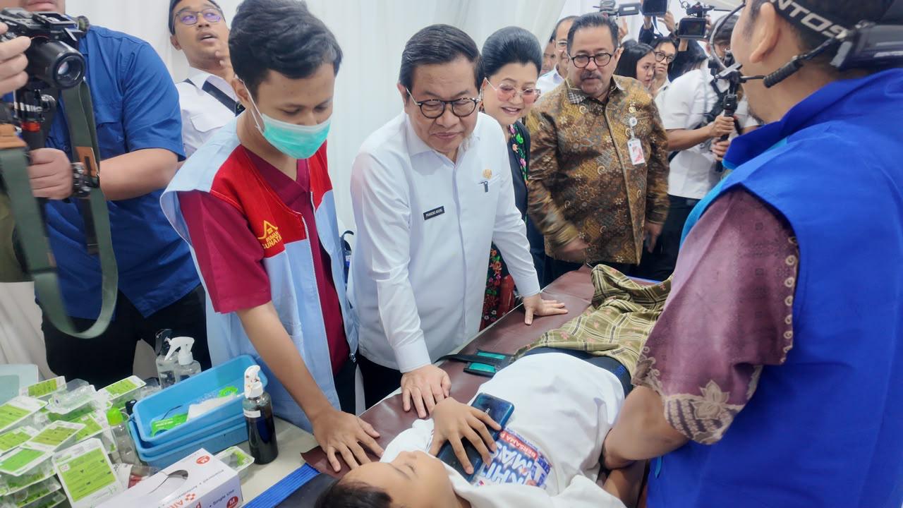 Khitanan Massal Gratis PAM Jaya dan TP PKK DKI Layani 2.067 Anak, Pecahkan Rekor MURI