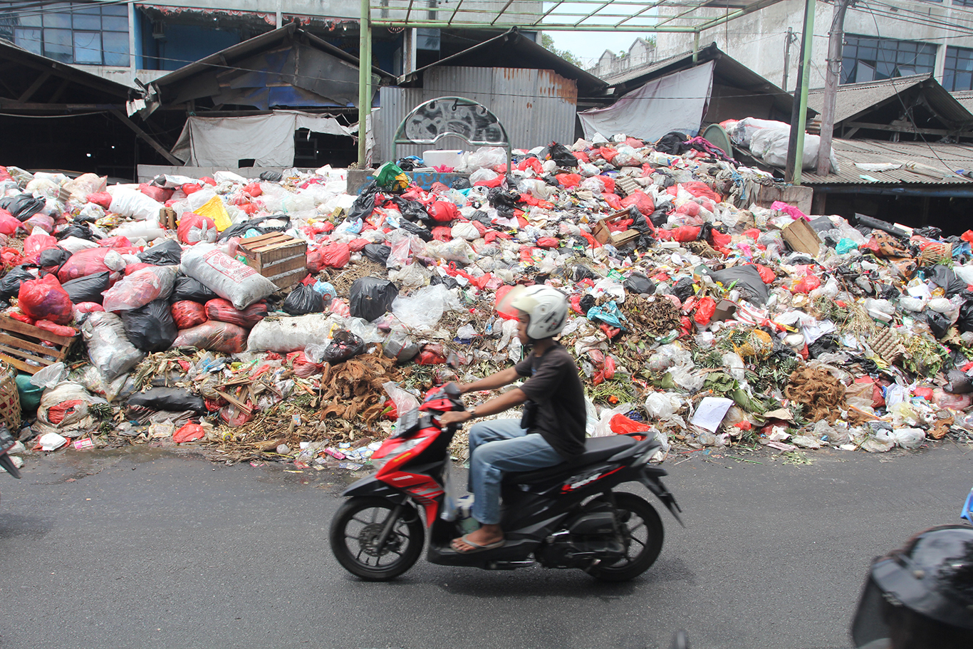 Pemerintah Bakal Awasi Ketat Tempat Pembuangan Sampah Liar, Sanksi Hukum Bakal Diterapkan