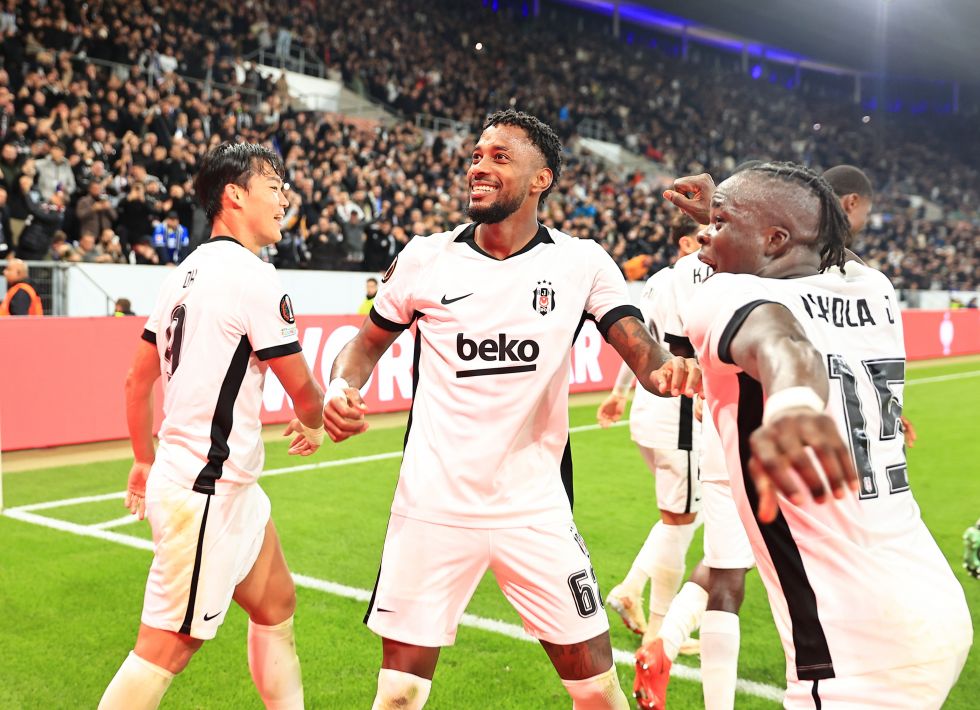 Prediksi Besiktas vs Crystal Palace: The Eagles Bakal Hadapi Ujian Berat di Istanbul