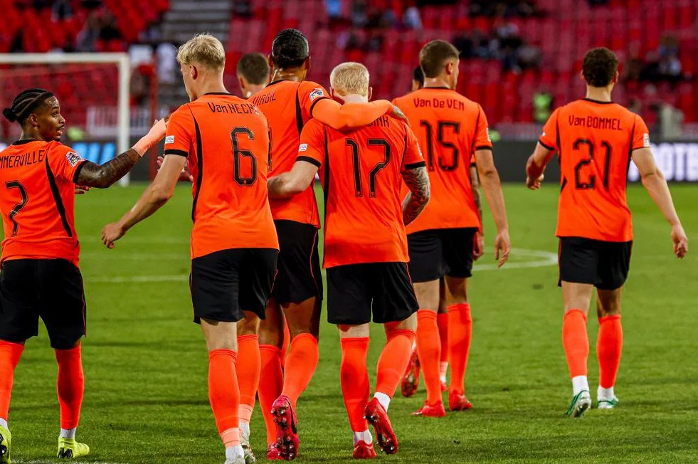Bukan di TV Nasional, Tonton Duel Belanda vs Serbia Kick-off 01.45 WIB Cuma Lewat Link Ini! 