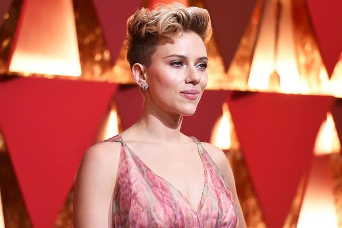 Scarlett Johansson Dirumorkan Gabung 'The Batman Part II', Bakal Perankan Gilda Dent?