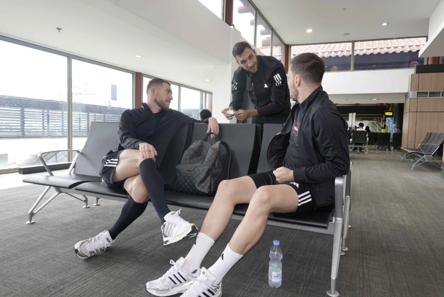 Shin Tae-yong Mulai Gembleng Fisik Pemain Persija di Thailand Demi Kuasai Super League 2026/2027