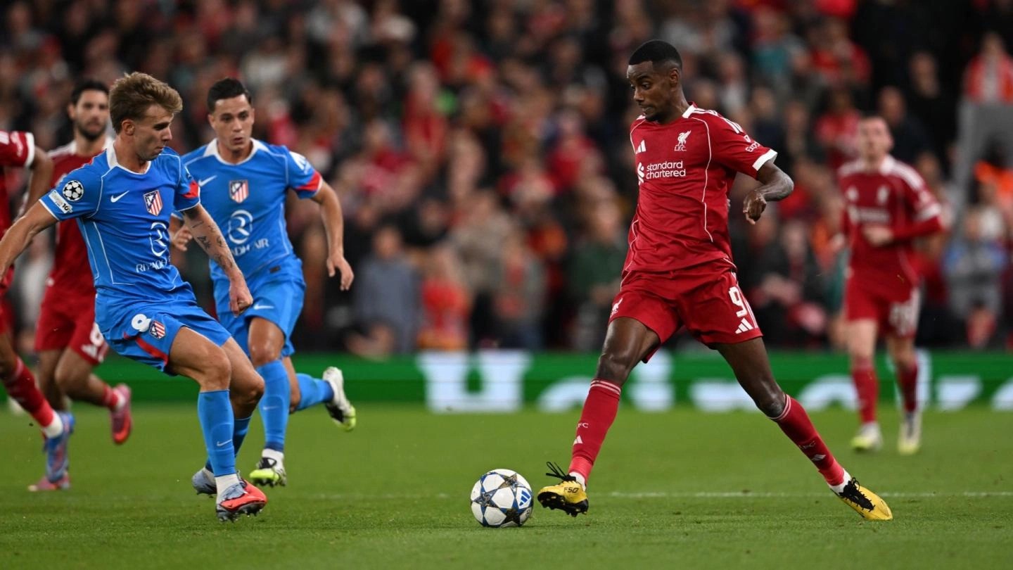 Arne Slot Beri Kabar Terbaru soal Kondisi Alexander Isak, Absen Sampai Kapan?